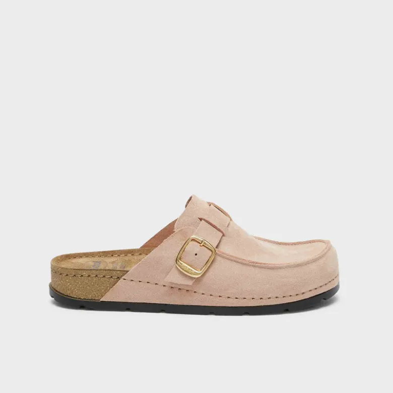 bora moccasin